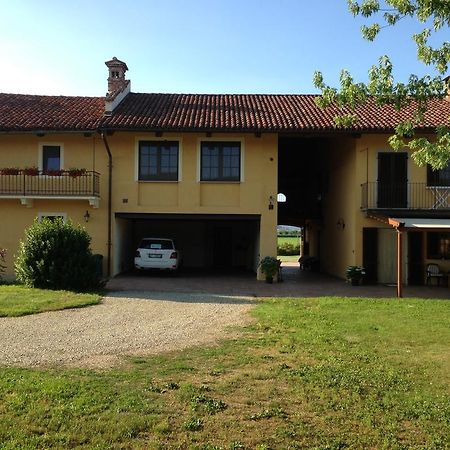 Quattro Gatti Bed & Breakfast Airasca Exterior photo