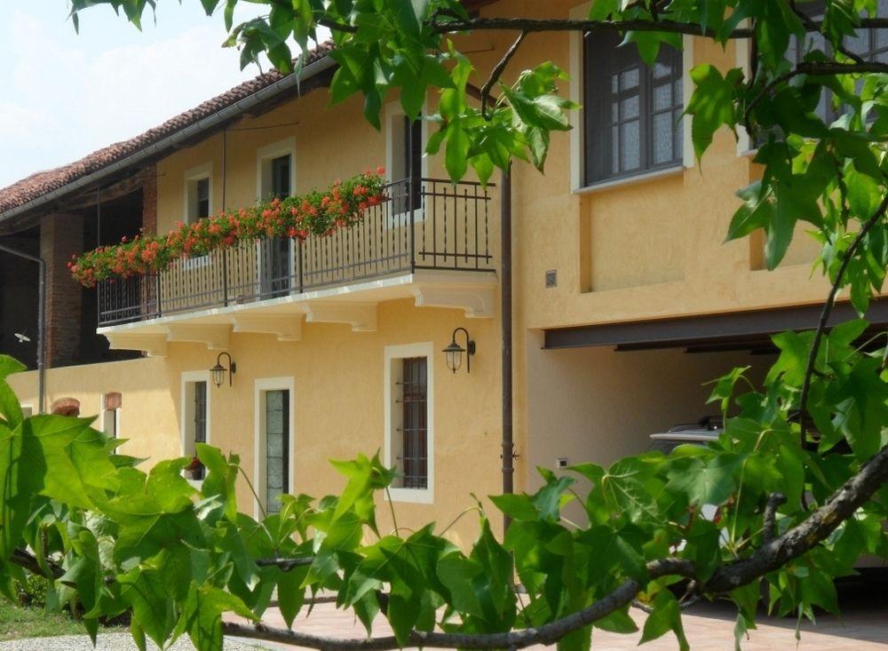 Quattro Gatti Bed & Breakfast Airasca Exterior photo