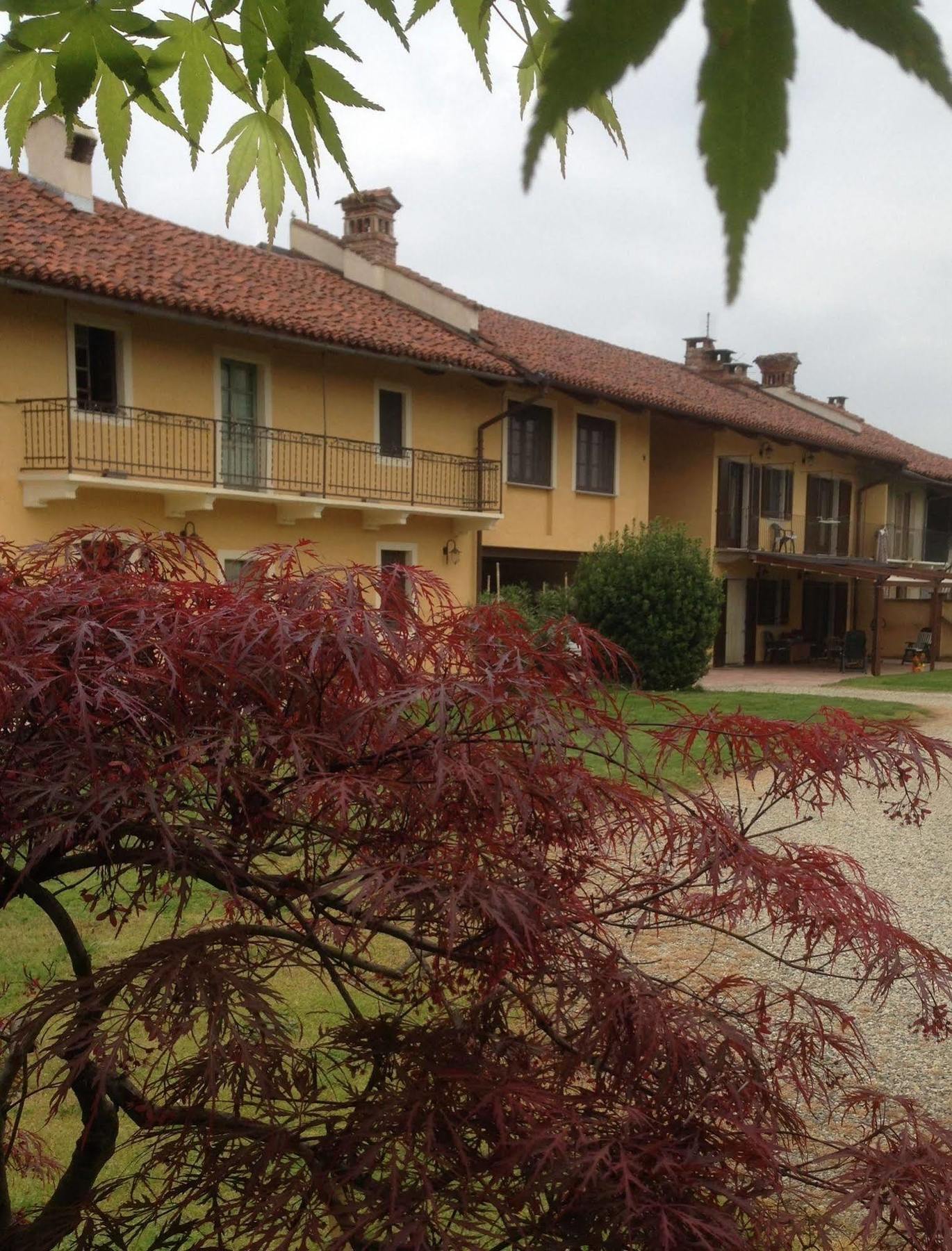 Quattro Gatti Bed & Breakfast Airasca Exterior photo